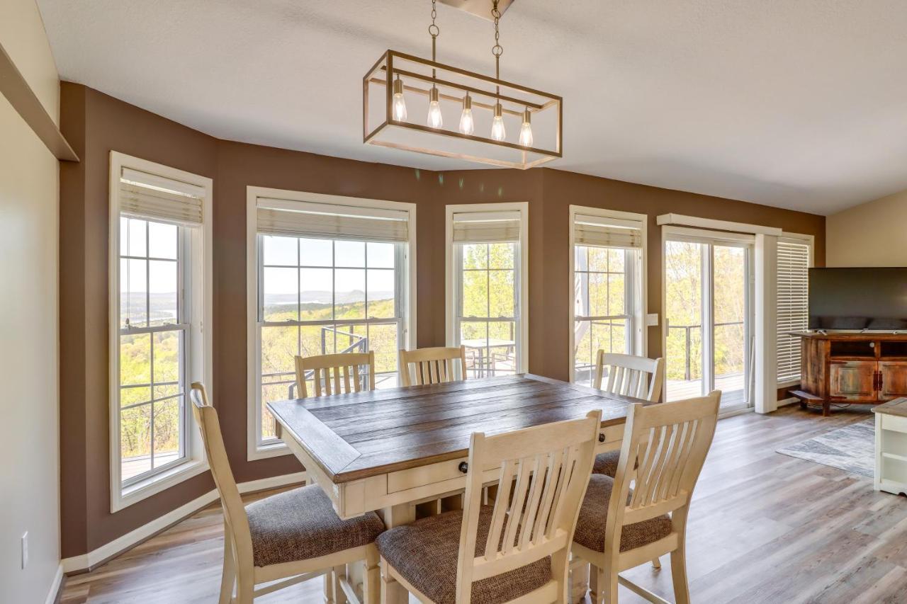 Charming Edgemont Home With Deck And Lake Views! Fairfield Bay Екстериор снимка